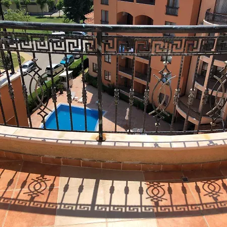 Апартамент Apartmansunnybeach